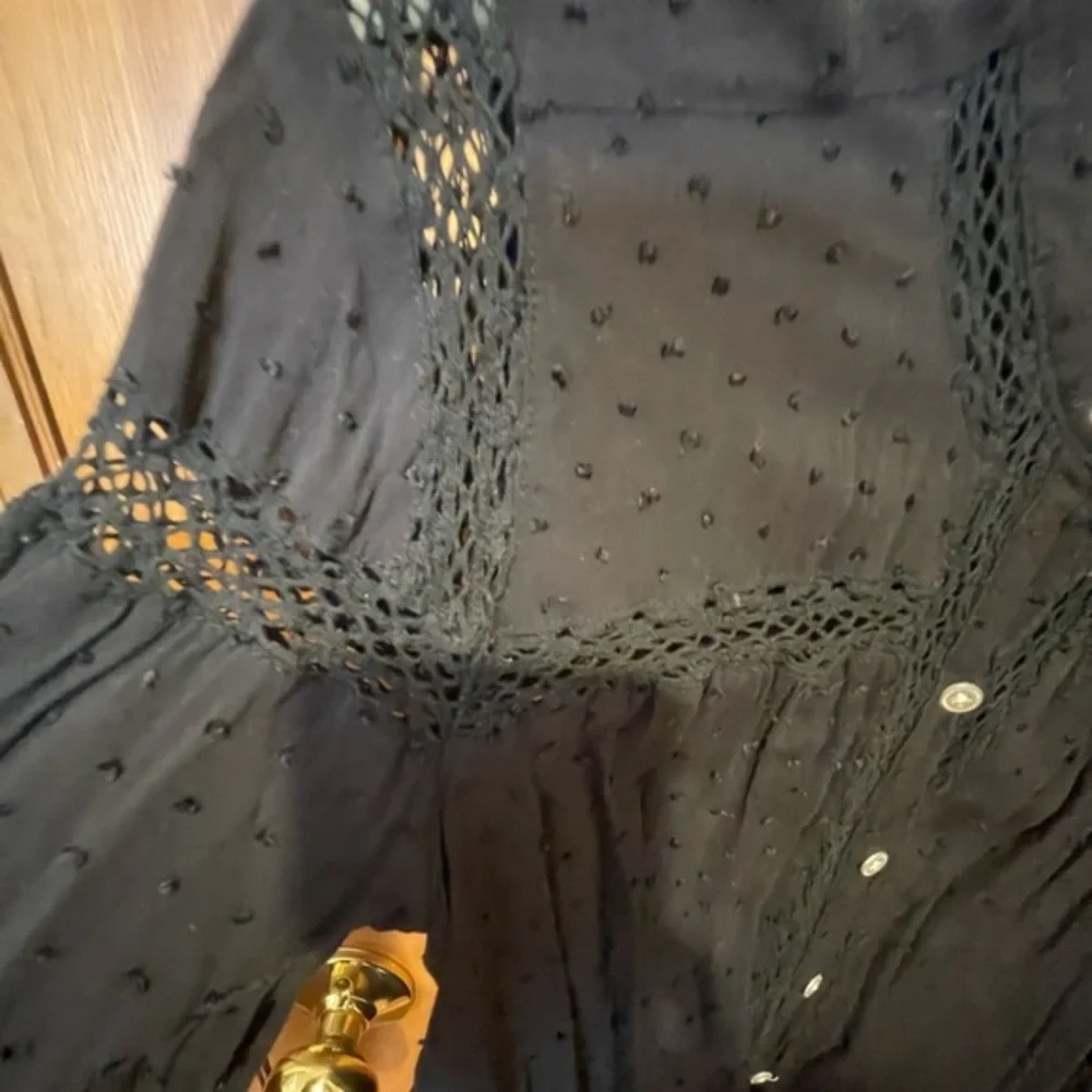 Free People‎ Swiss dot blouse